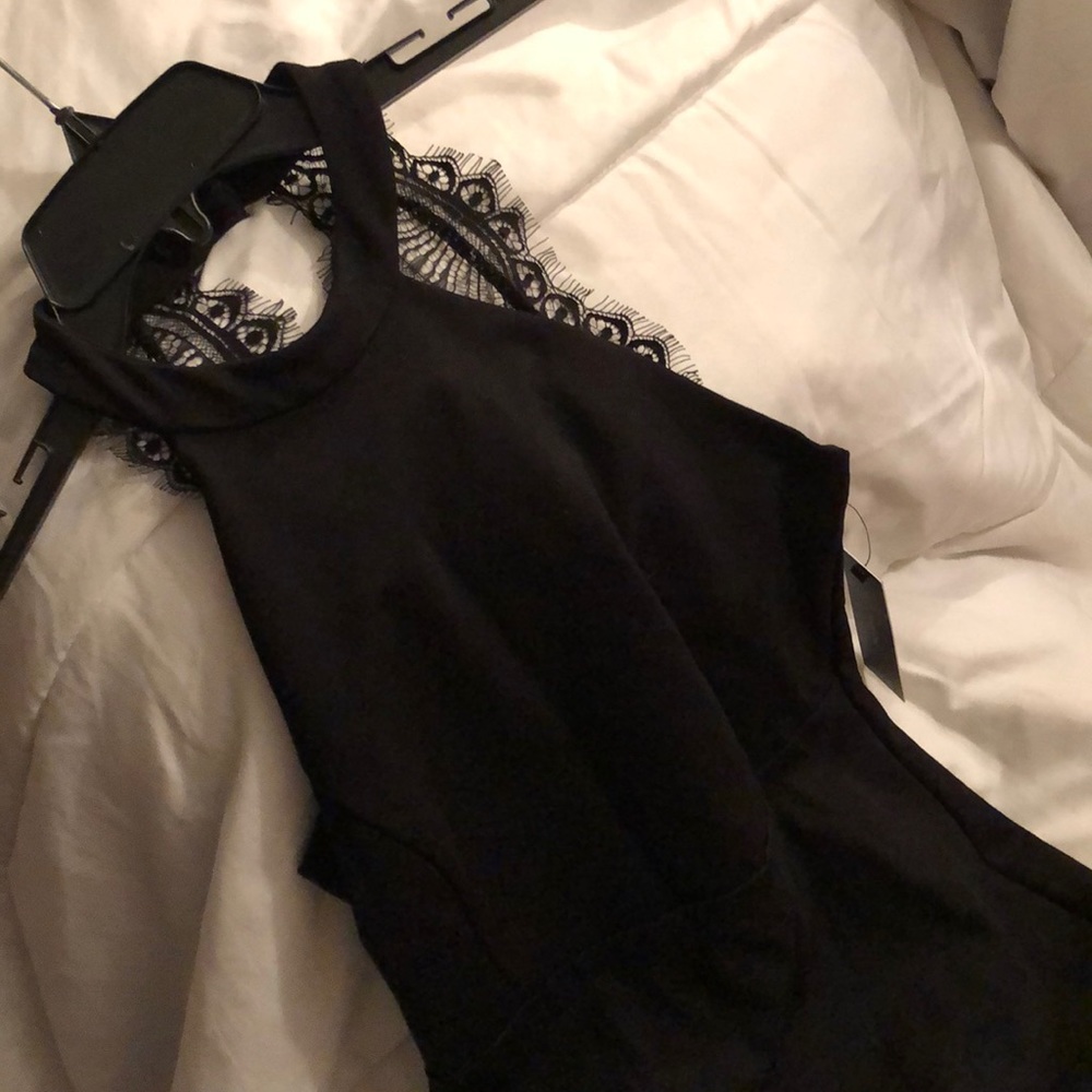 LBD - Picture 3 of 4